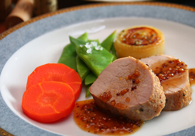 豚ヒレのプレゼ ハニーマスタードソース